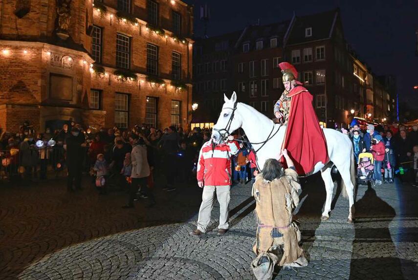 Martinszug und Kürung der schönsten Martinslampen