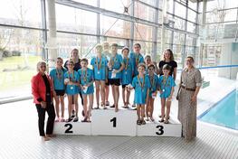 KGS Ohler gewinnt Schwimmfest der Grundschulen im Vitusbad