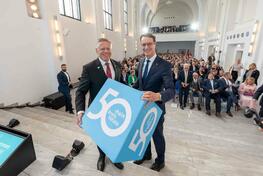 Rhein-Kreis Neuss feiert sein 50-Jahr-Jubiläum mit einem Festakt im Zeughaus