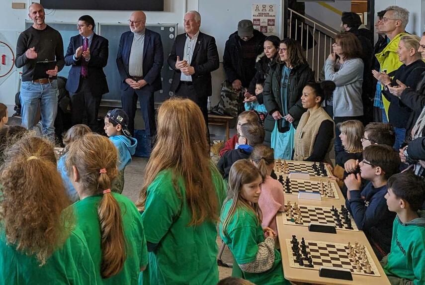 Regenbogenschule Kempen gewinnt das Schachturnier der Grundschulen